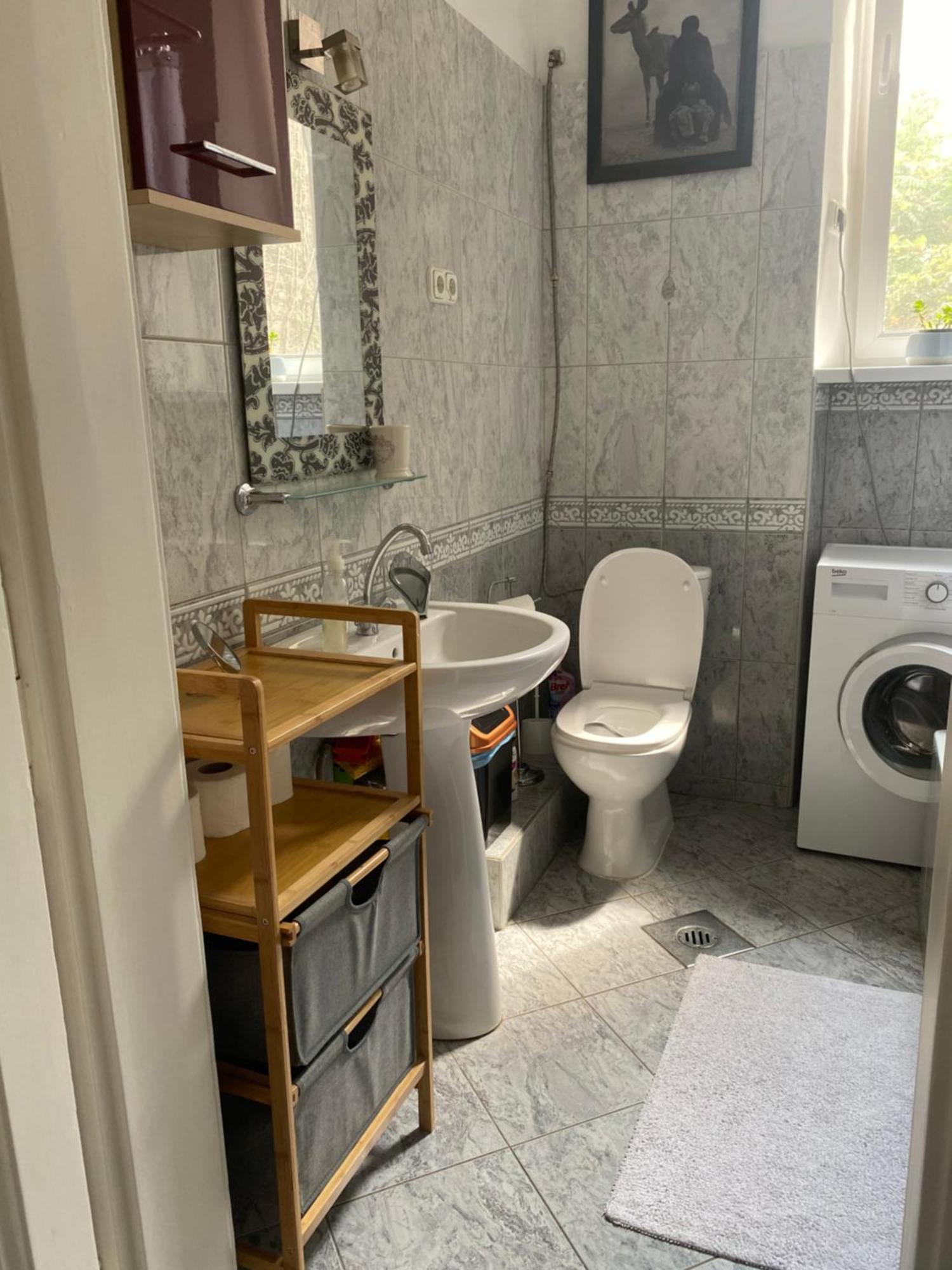 Budapest Oasis One Bedroom For Renting Eksteriør bilde